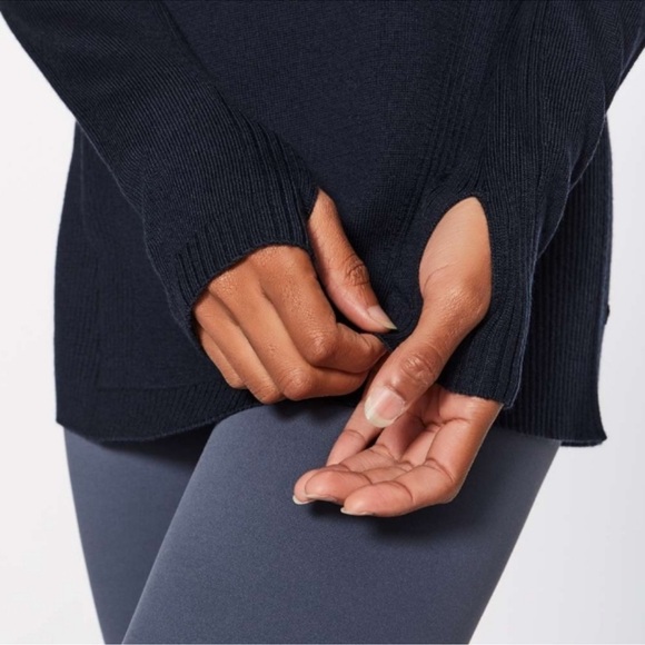 LULULEMON Sweat & Savasana Merino Wool Sweater in Inkwell (Black) — 8 - Picture 5 of 9